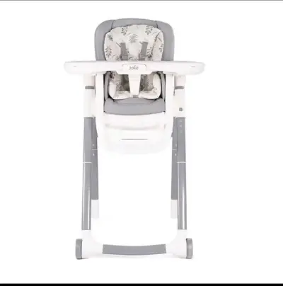 Silla de bebé para comer - miniatura 1