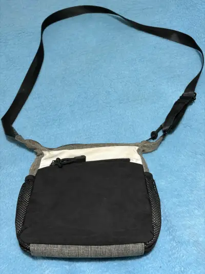 Bandolera Pantone negra y gris - miniatura 2
