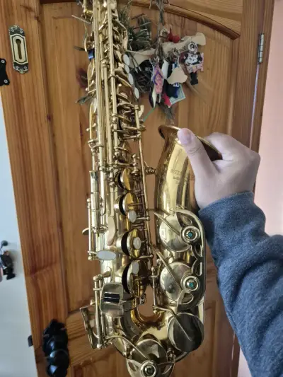 Saxofón alto dorado etinger con case rígido - miniatura 2