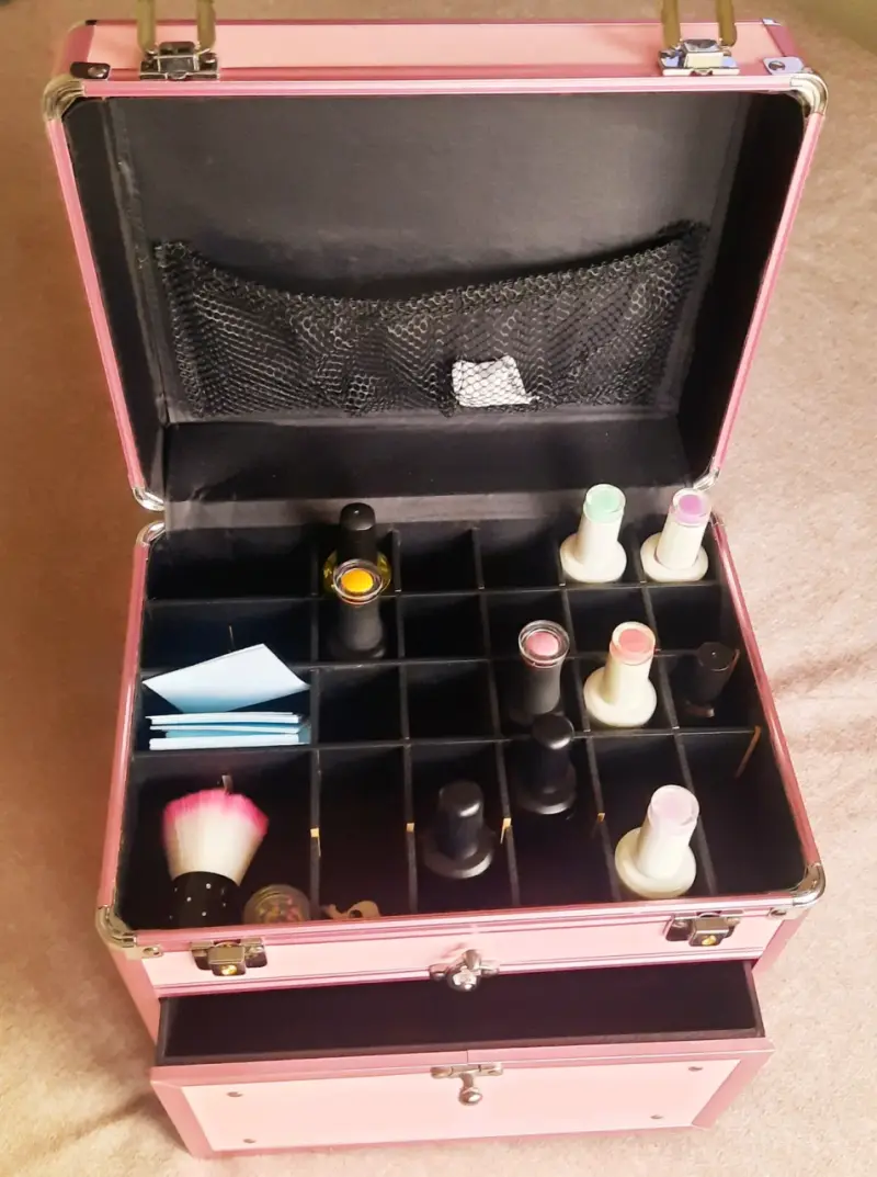 Lámpara UV para uñas y set de manicure con maleta - 3