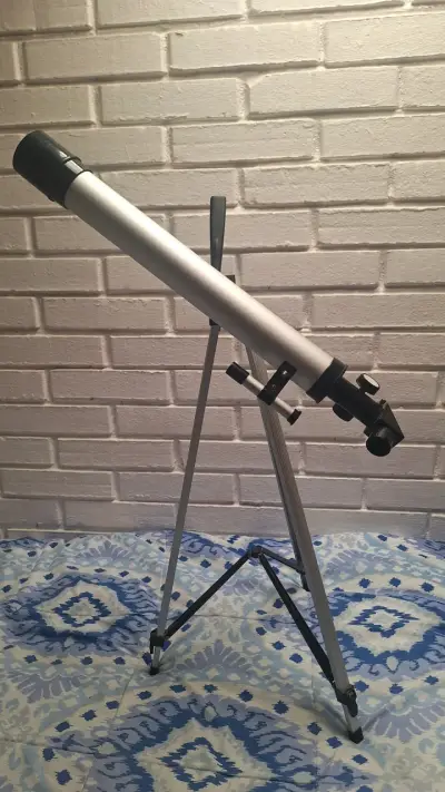 Telescopio con trípode plateado - miniatura 1