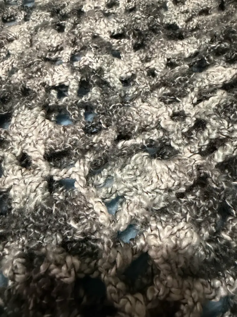 Chaleco tejido a crochet abierto gris - 3