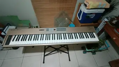 Teclado digital Kurzweil SP88 - miniatura 1