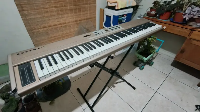 Teclado digital Kurzweil SP88 - 2