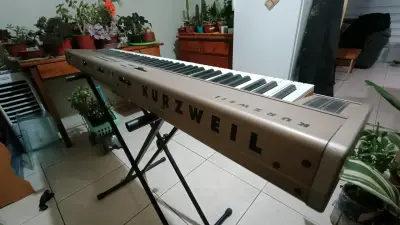 Teclado digital Kurzweil SP88 - miniatura 4