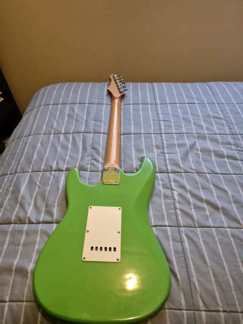Guitarra eléctrica Aria Pro II Stratocaster verde - 5