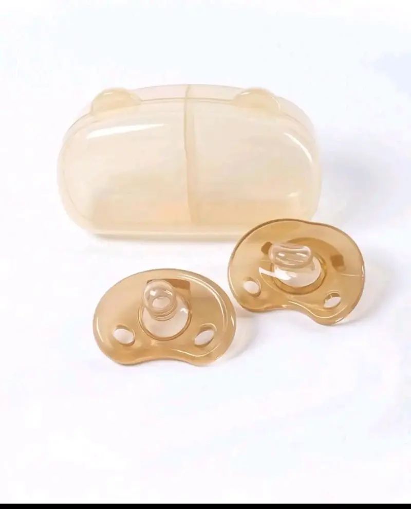 Chupetes de silicona con estuche