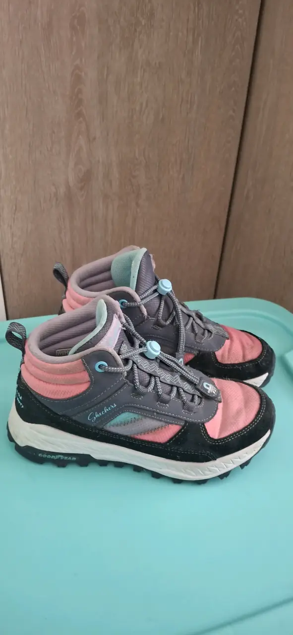 Zapatillas gris con rosado - 2