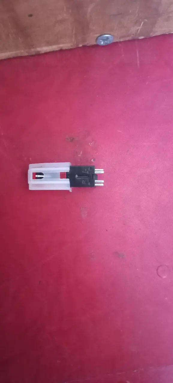 Cápsula generica para tocadiscos - 2