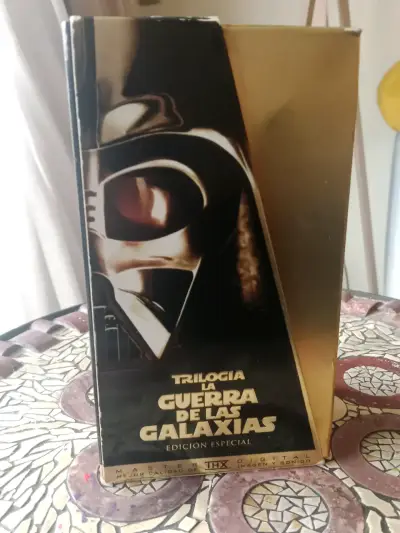 Trilogía Star Wars VHS Edición Especial - miniatura 2