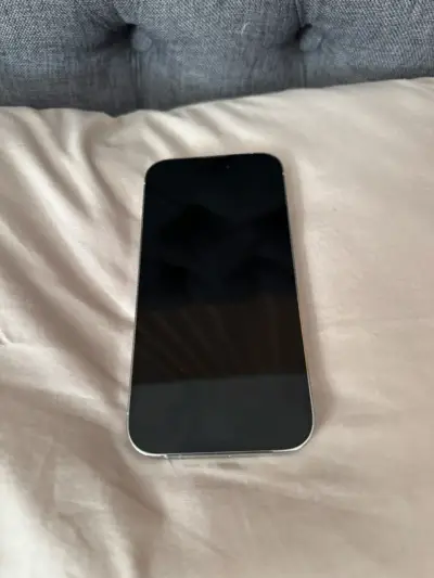 Smartphone blanco IPhone 14 Pro - miniatura 2
