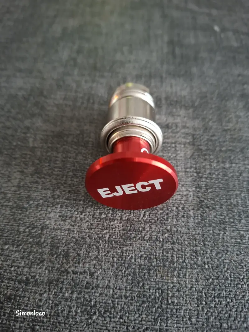 Botón rojo decorativo "EJECT" - 3
