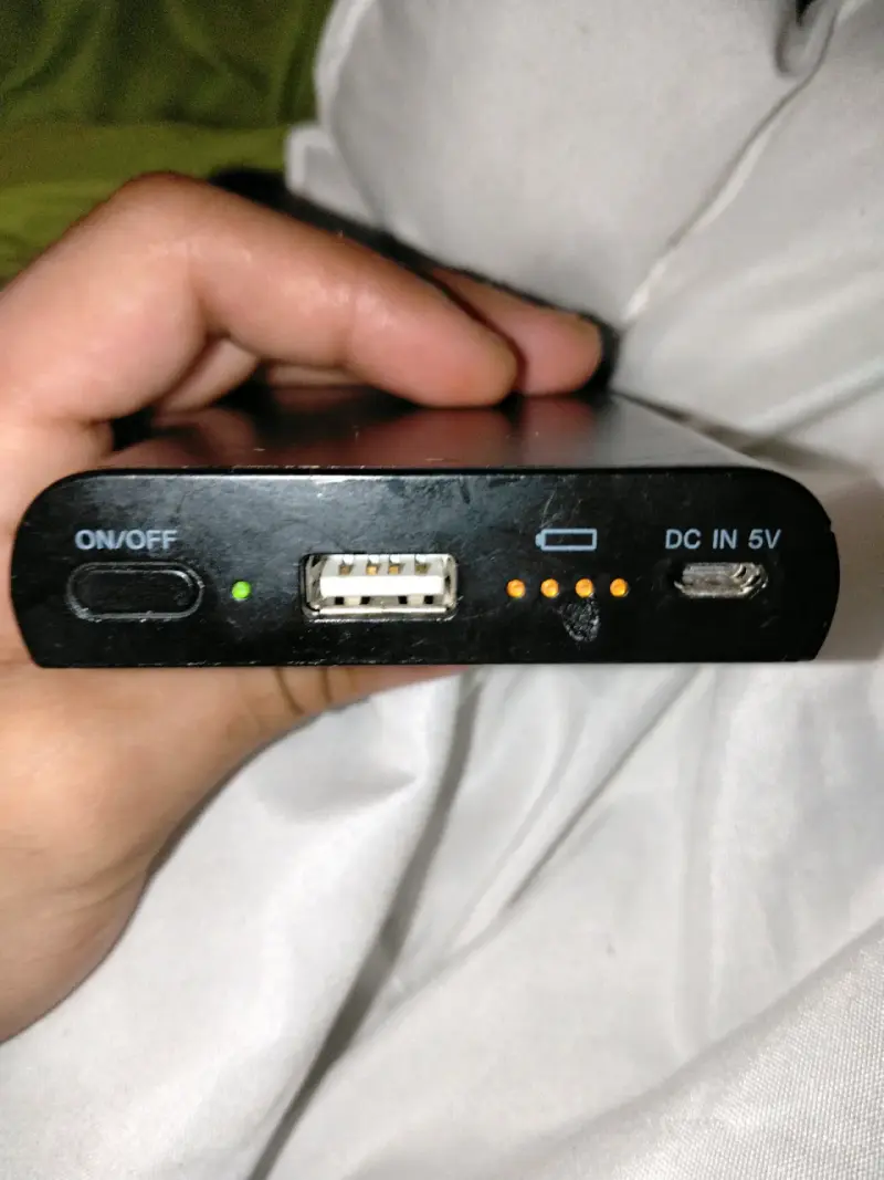 Cargador portátil Sony negro - 6