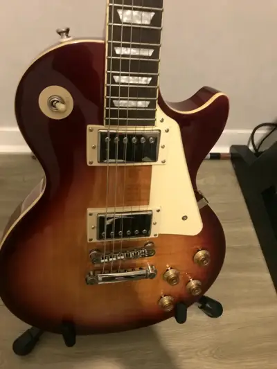 Epiphone Les Paul Standard 50s – impecable + case - miniatura 5
