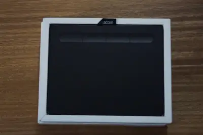 Tableta gráfica Wacom Intuos - miniatura 2
