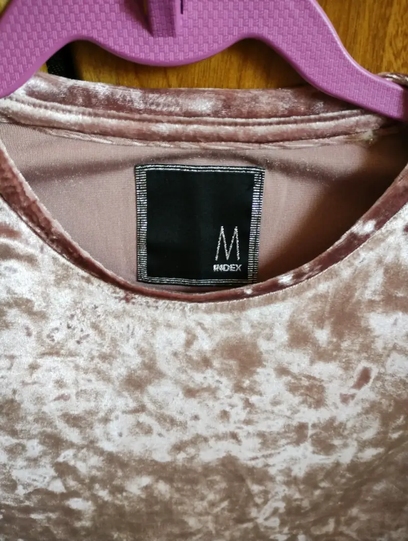 Blusa de terciopelo rosado talla M - 2