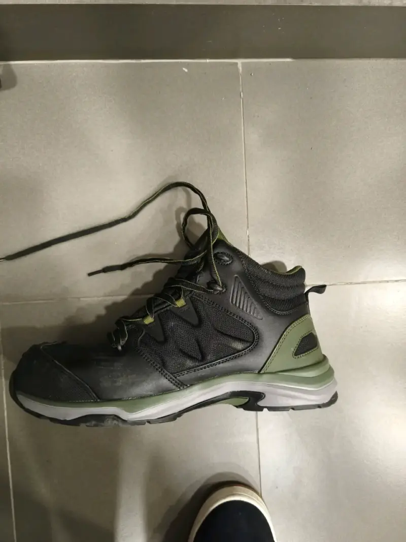 zapatos de seguridad sin uso - 1