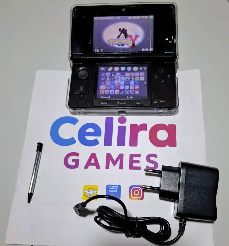 Nintendo 3DS desbloqueada 64gb - 1