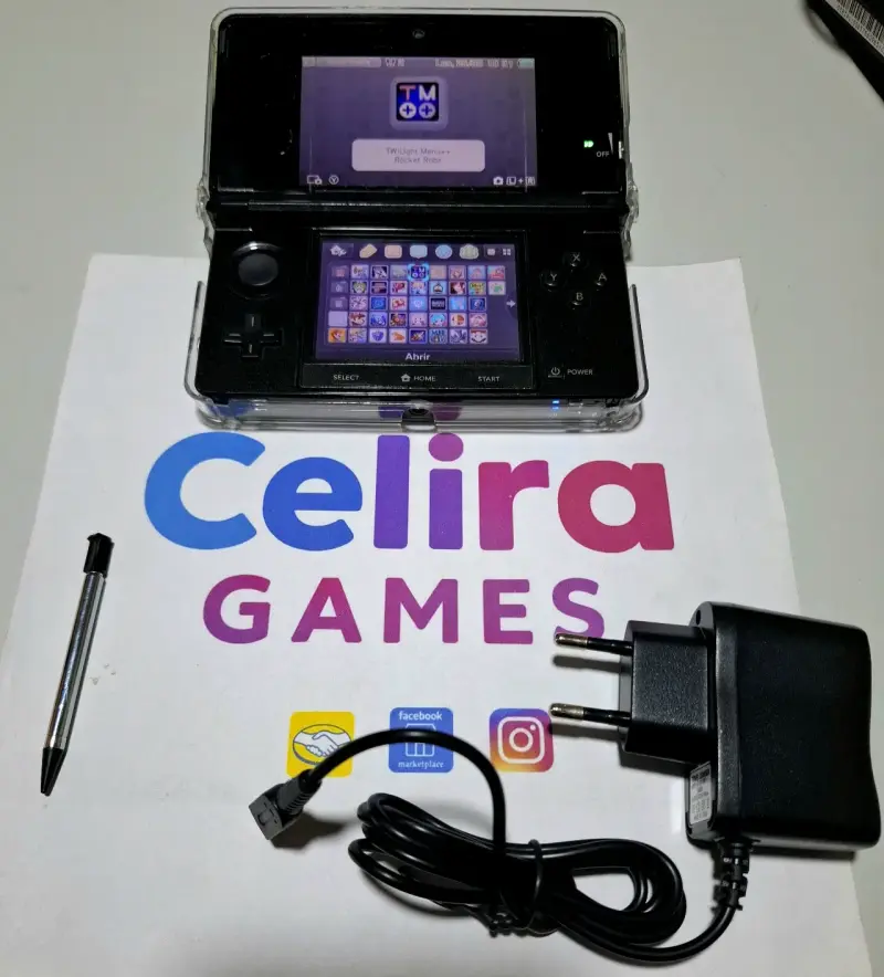 Nintendo 3DS desbloqueada 64gb - 3