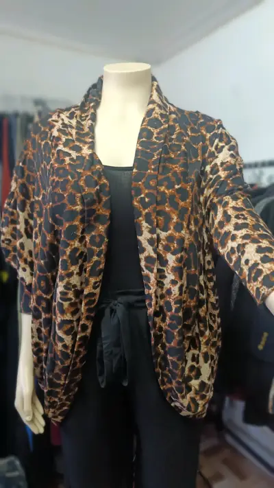 Kimono estampado de leopardo - miniatura 2