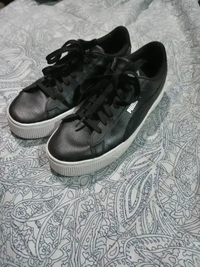 Zapatillas negras Puma - miniatura 1