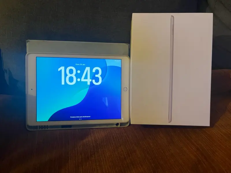 iPad con caja original - 1