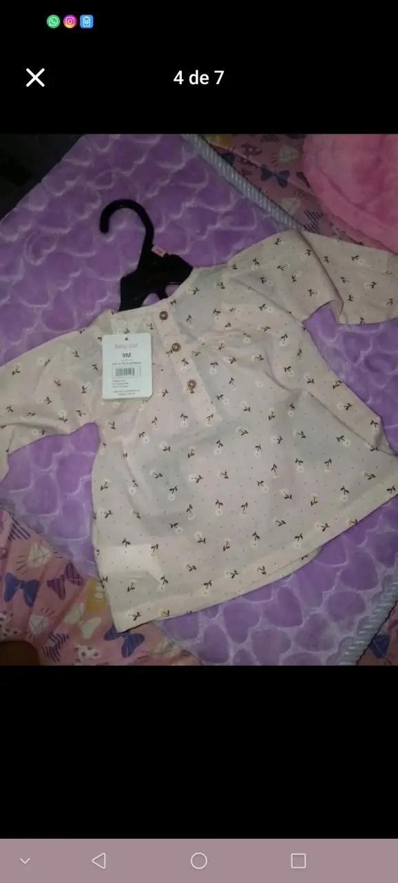 Blusa bebé floreada 9M