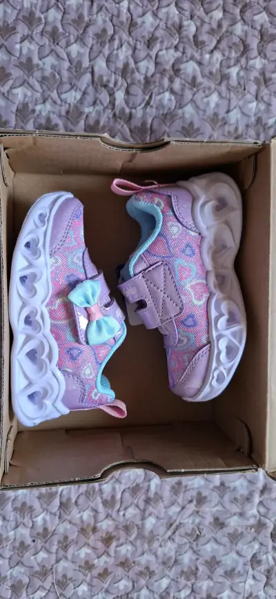 Zapatillas Skechers Niñas Heart Lights - miniatura 3