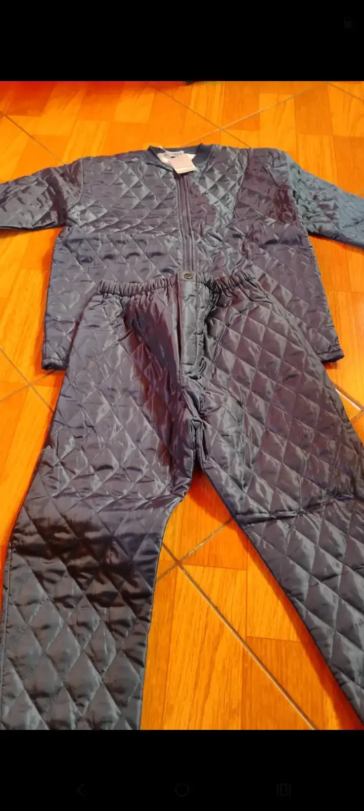 Chaqueta con capucha gris - 2