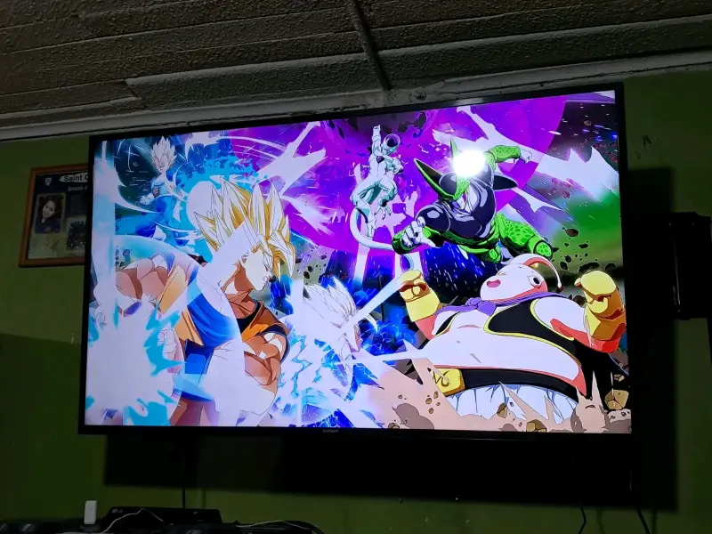 Consola PS4 con 5 juegos y accesorios - 2