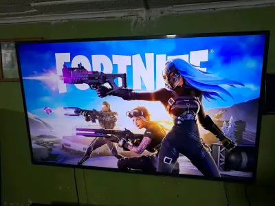 Consola PS4 con 5 juegos y accesorios - miniatura 4
