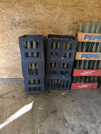 Botellas usadas 350cc de Pepsi y Coca-Cola - miniatura 2