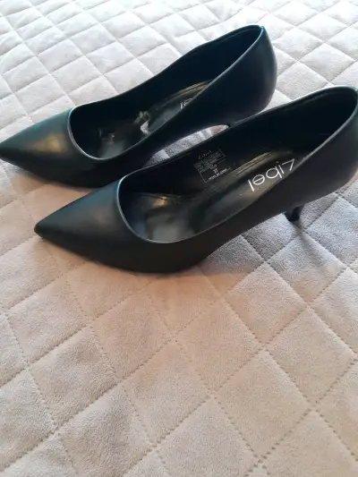 Zapatos de tacón negro talla 37 - miniatura 1