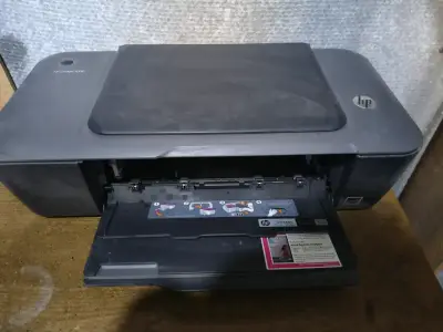Impresora HP Deskjet 1000 - miniatura 2