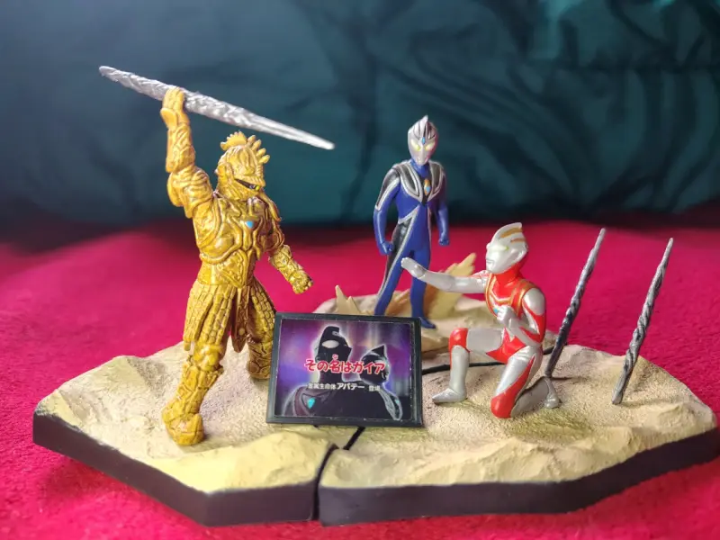 Figura Tokusatsu Stagement Ultraman - 3