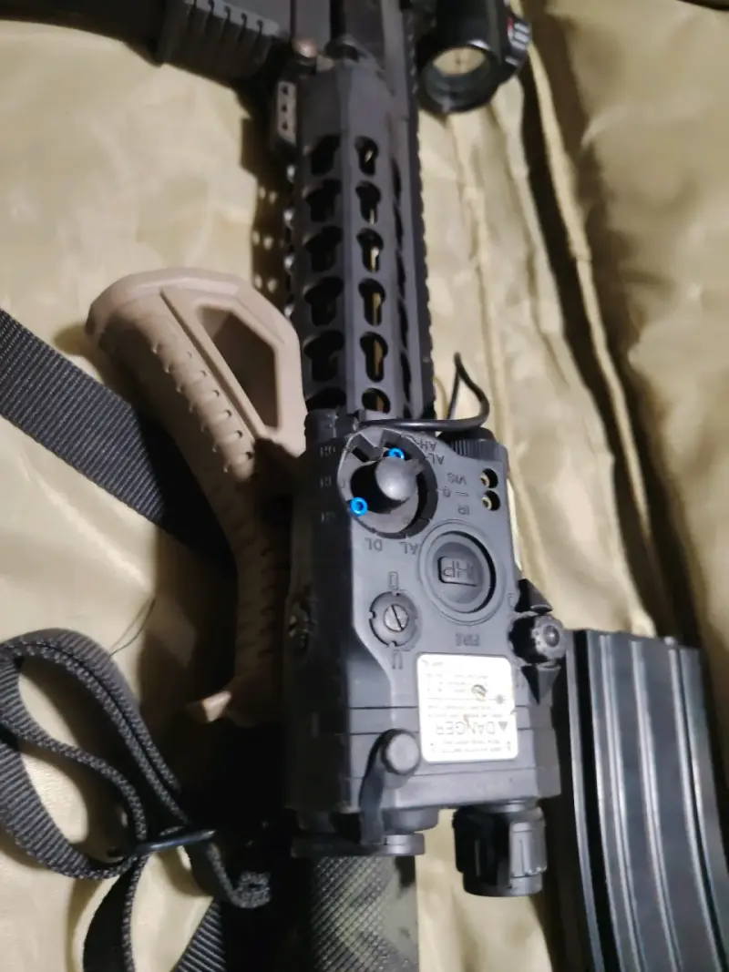 Réplica de airsoft - 3