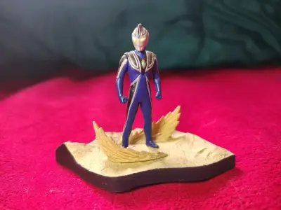 Figura Ultraman Gaia Bandai - miniatura 2