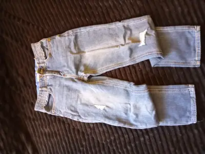 Lote de jeans y polerones de niño - miniatura 5