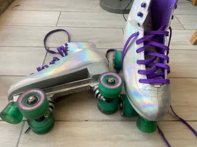 Patines retro iridiscentes - miniatura 3