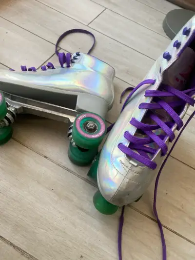Patines retro iridiscentes - miniatura 4