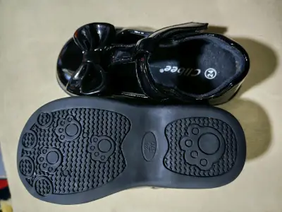 Zapatos para niña negros con lazo Talla 24 - miniatura 4