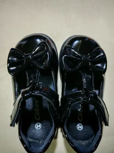 Zapatos para niña negros con lazo Talla 24 - miniatura 5