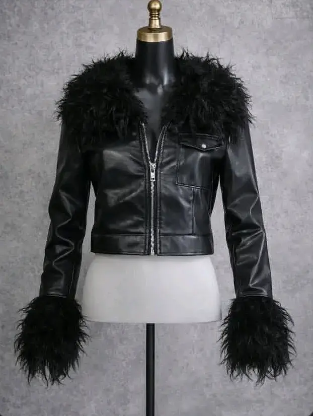 Chaqueta negra con pelaje