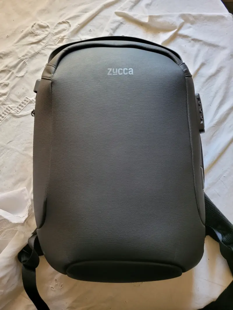 Mochila Zucca gris nueva - 1