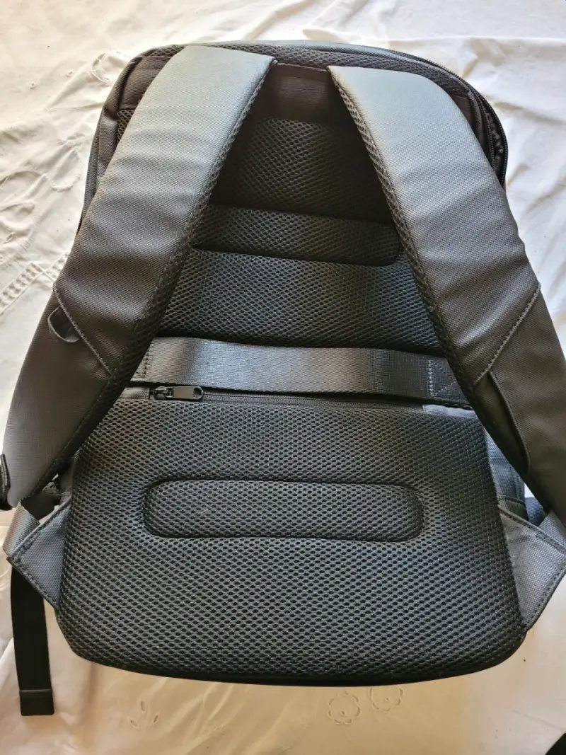 Mochila Zucca gris nueva - 2