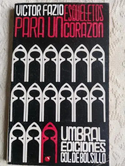 Libro Esqueletos para un Corazón - miniatura 1