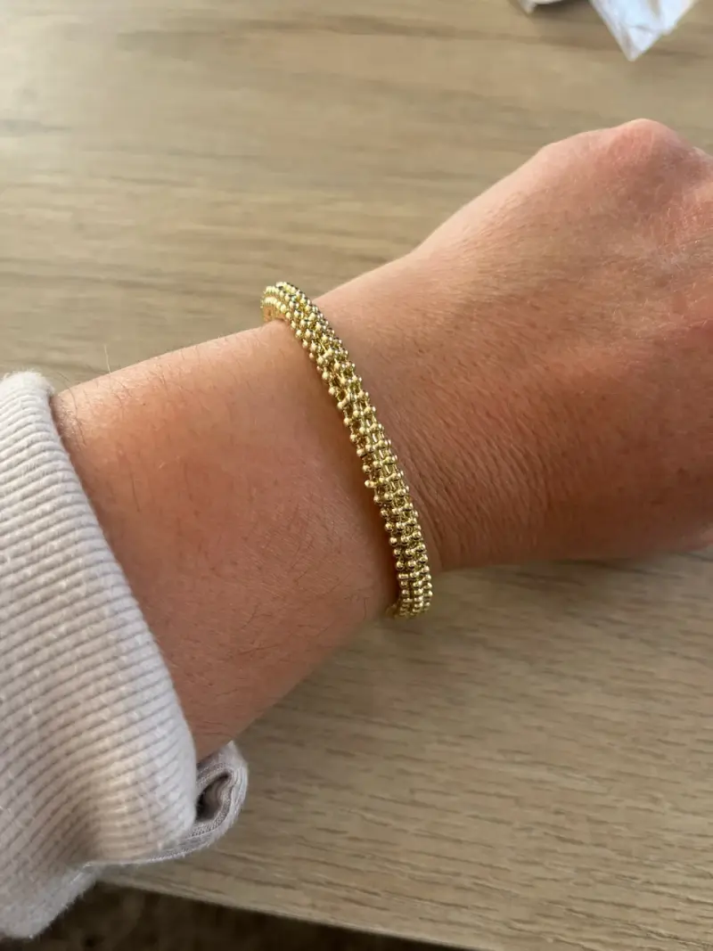 Pulsera dorada elegante - 2
