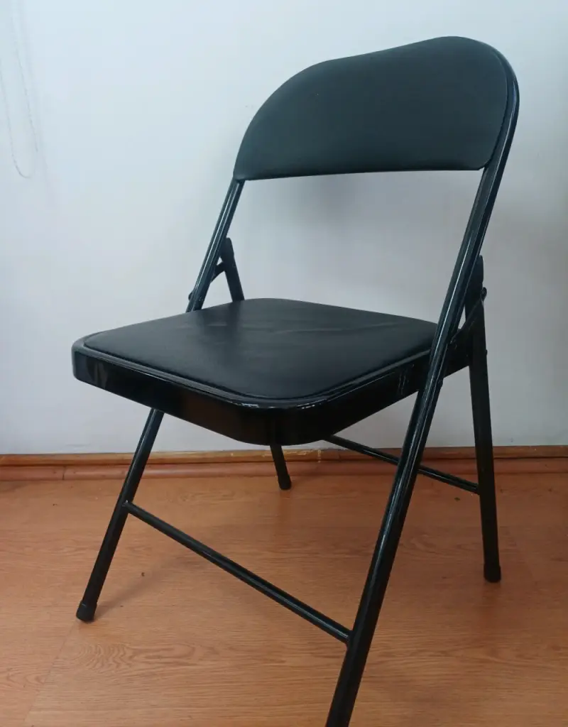 Silla plegable negra - 1
