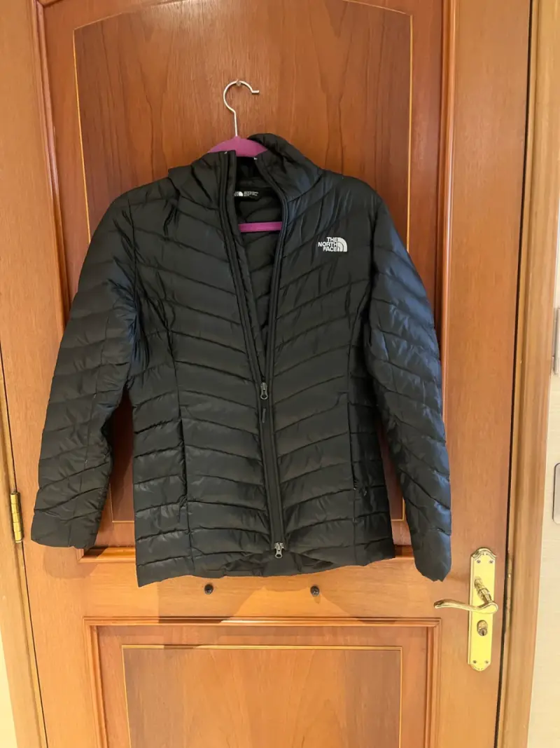 Chaqueta negra acolchada The North Face