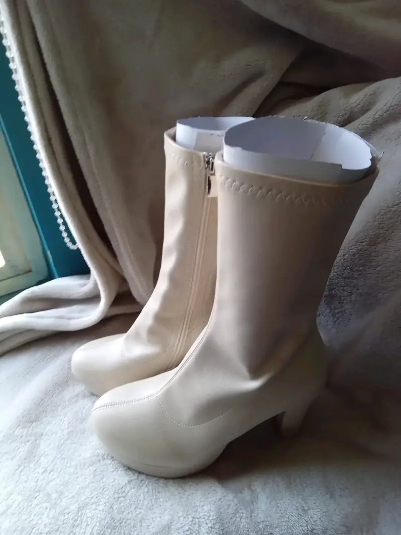 Botines beige de tacón alto - 4